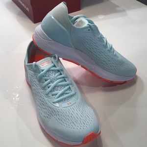 UA Under Armour HOVR Sonic 3 Running Shoes - Sz 9